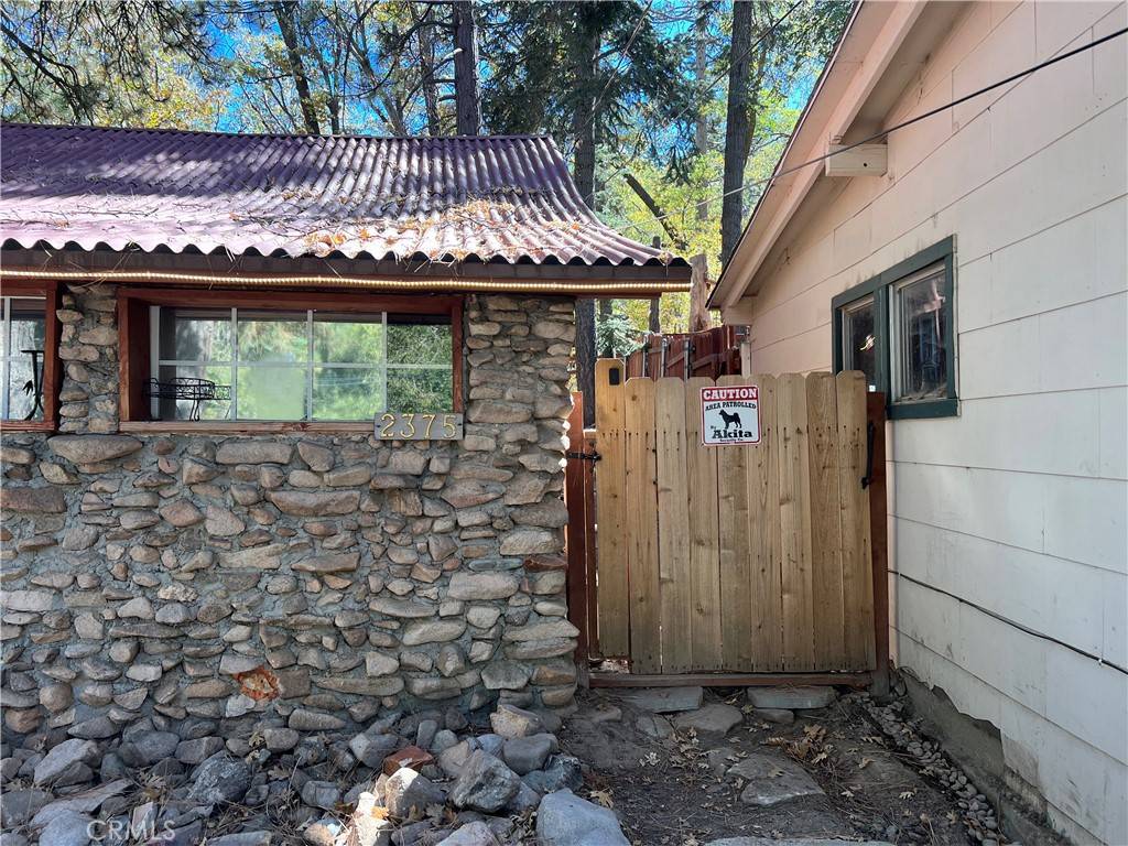 Running Springs, CA 92382,2375 Spruce DR