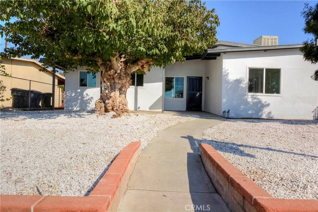 Redlands, CA 92374,1706 Orange ST