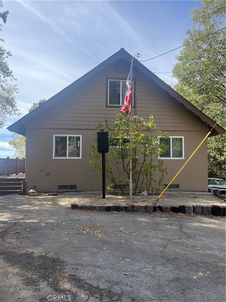 Angelus Oaks, CA 92305,6070 Manzanita CT