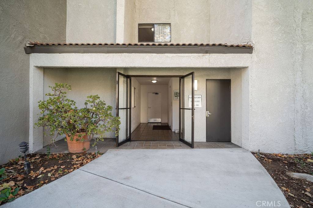 Redlands, CA 92373,238 E Fern AVE #209