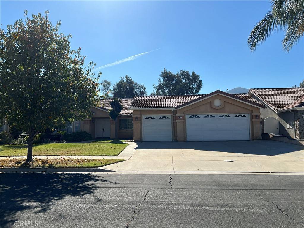 Corona, CA 92881,652 Walnut CIR