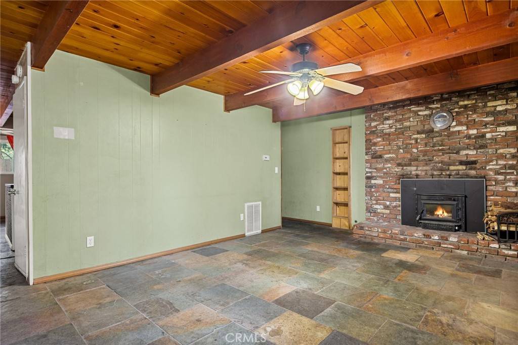 Running Springs, CA 92382,2616 Secret DR