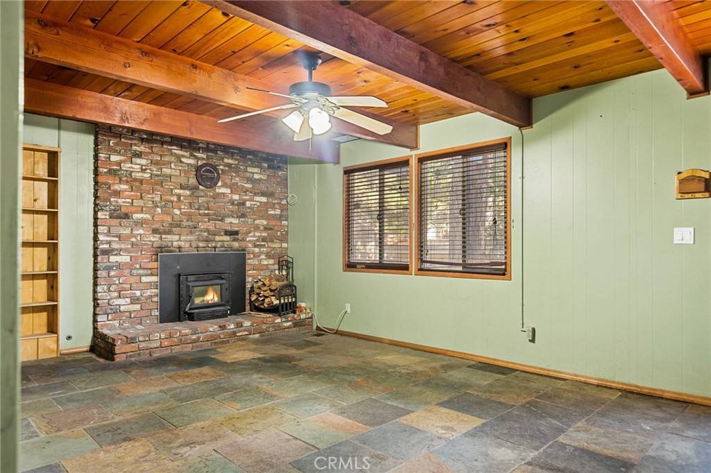 Running Springs, CA 92382,2616 Secret DR
