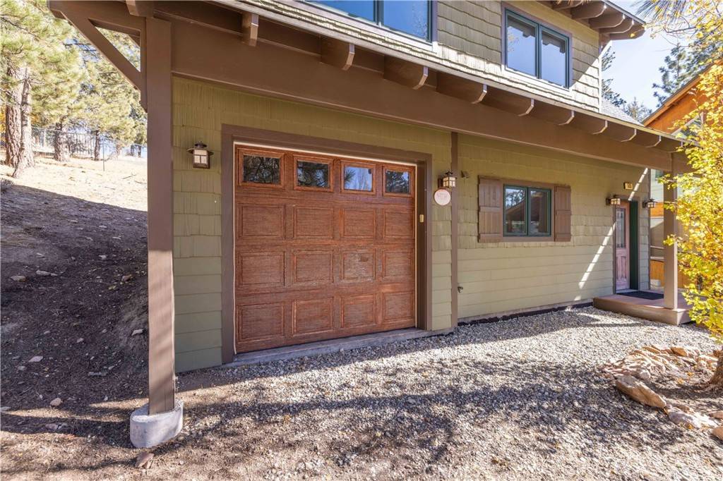 Big Bear Lake, CA 92315,505 Lakewood LN