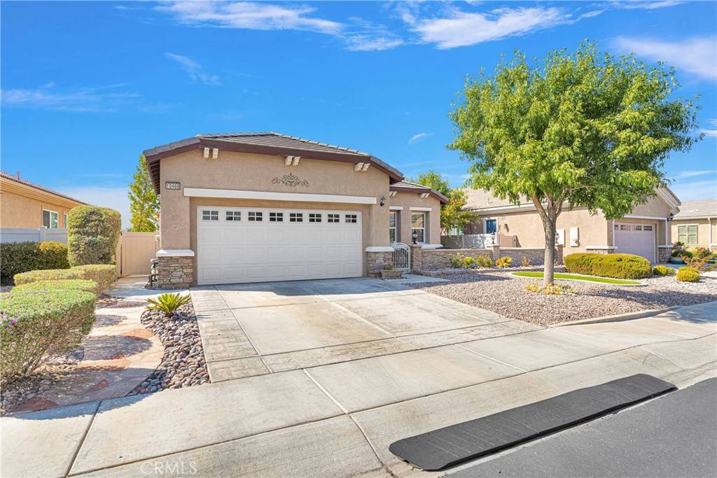 Apple Valley, CA 92308,10466 Wilmington LN