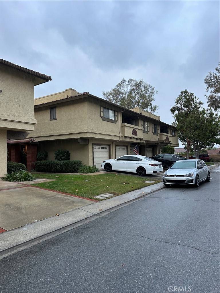 Lake Forest, CA 92630,25172 Birch Grove LN #1