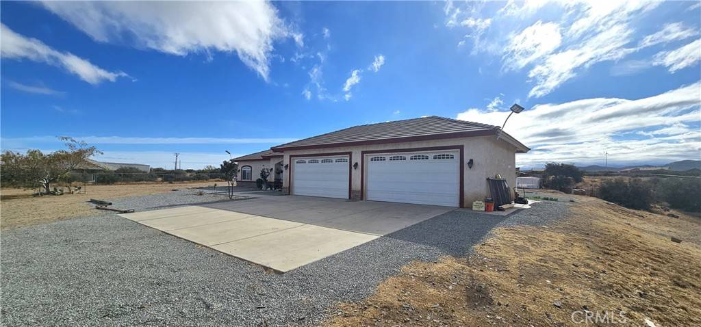 Phelan, CA 92371,7445 Cedar ST