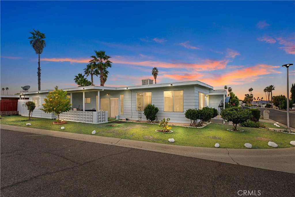 Hemet, CA 92543,661 San Juan DR