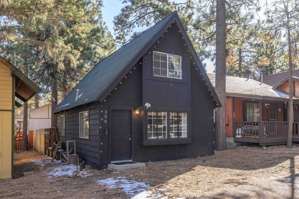 Sugarloaf, CA 92386,399 Kern AVE