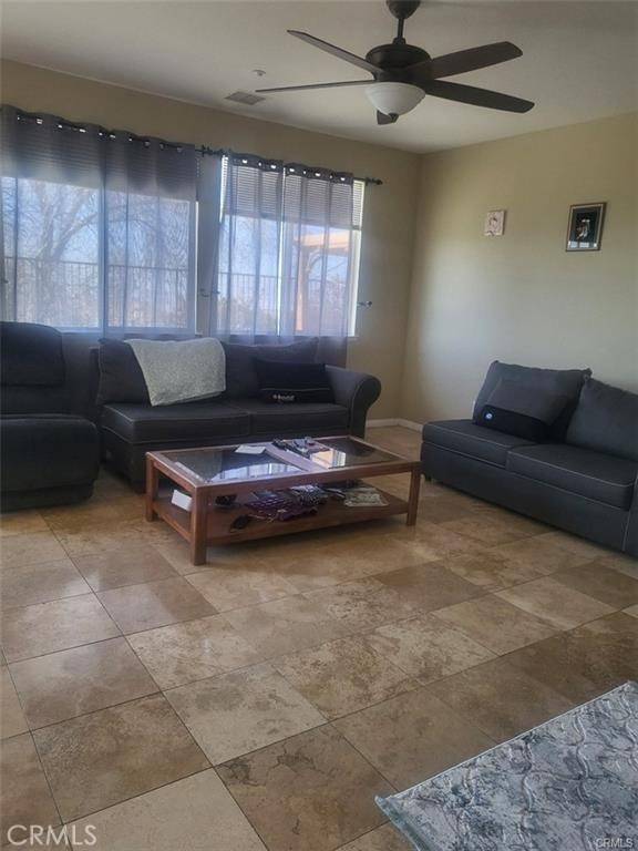 Highland, CA 92346,29367 Lytle LN