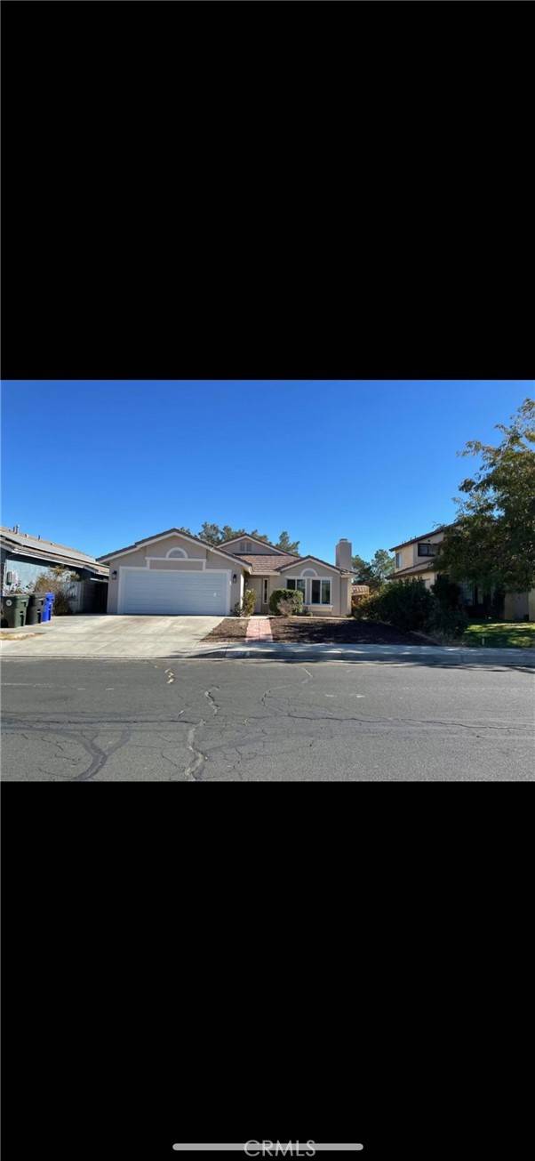 Victorville, CA 92392,12467 Driftstone DR