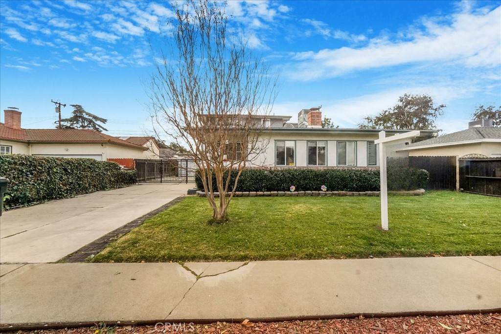 Fullerton, CA 92832,460 W Hill AVE