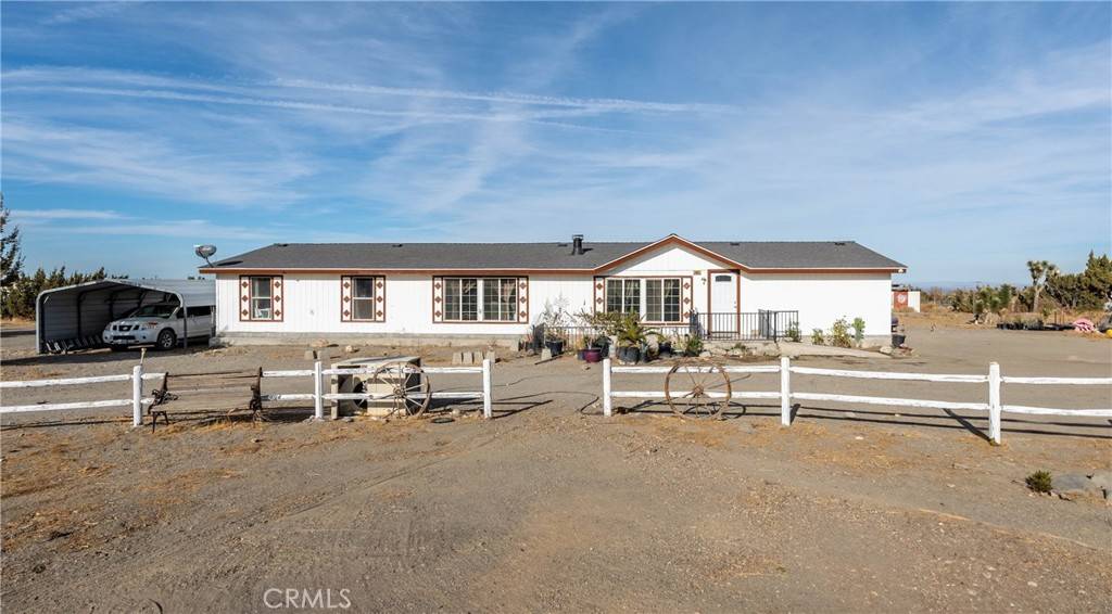 Pinon Hills, CA 92372,2964 Smoke Tree Road