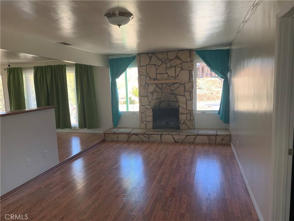 Yucaipa, CA 92399,12558 8th ST