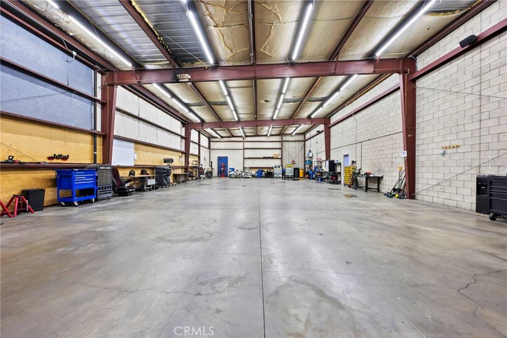 San Bernardino, CA 92410,1047 W 3rd ST