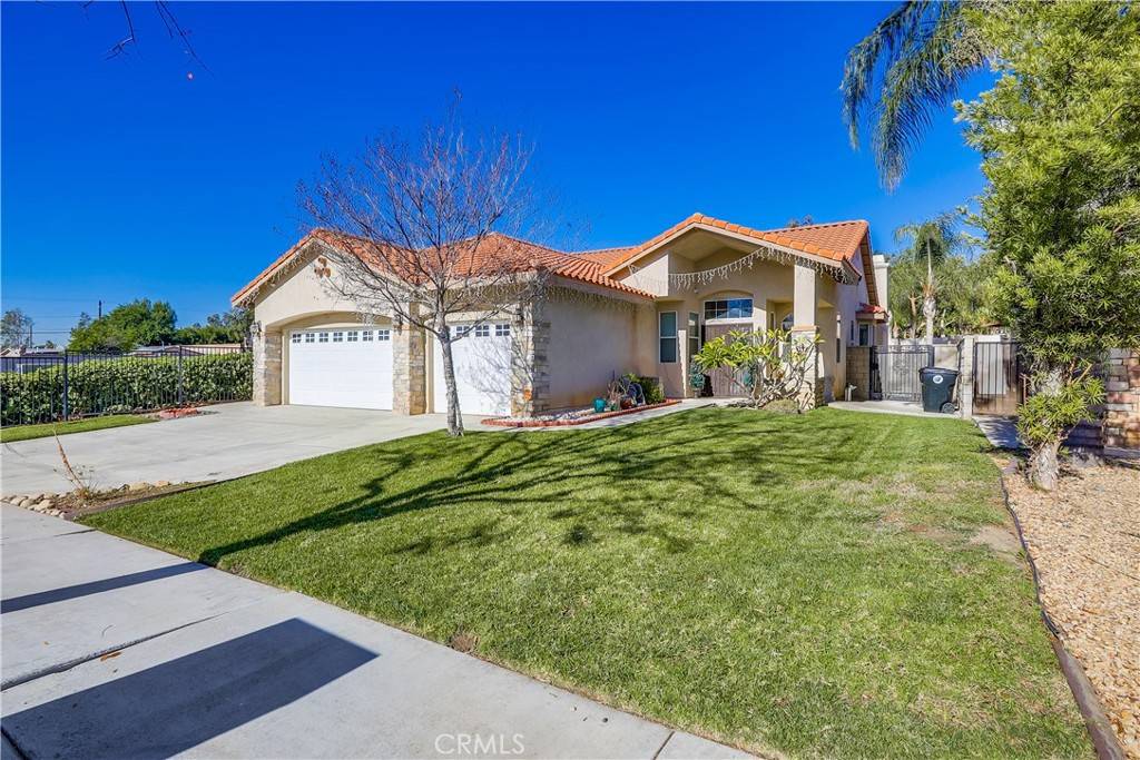 Fontana, CA 92335,15918 Katherine ST