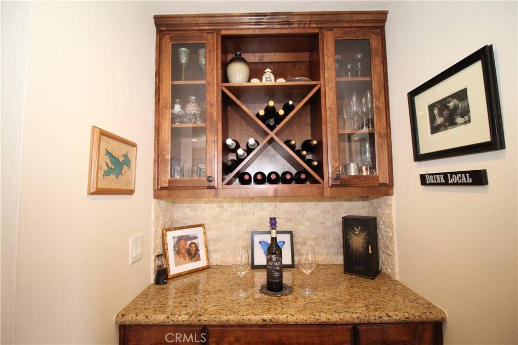 905 Madera LN Lake Arrowhead, CA 92352