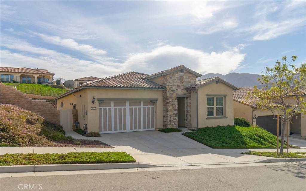 Corona, CA 92883,11121 Fourleaf CT