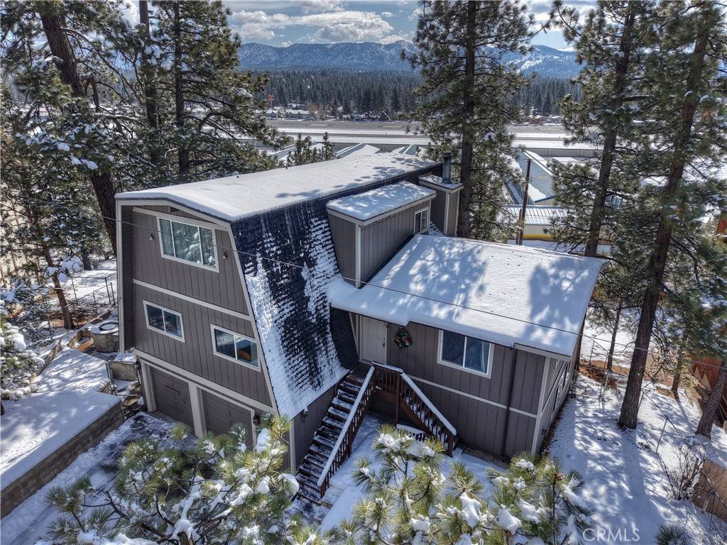 Big Bear City, CA 92314,1004 White Mountain DR