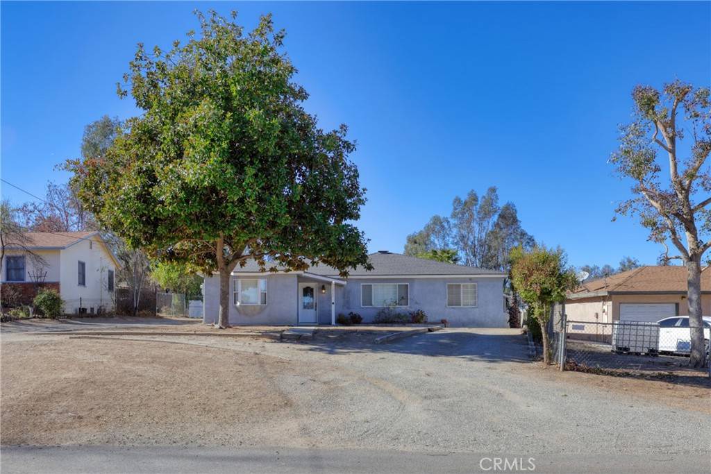 Redlands, CA 92373,12780 17th ST