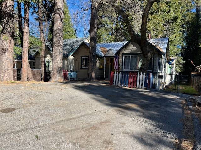 Crestline, CA 92325,611 Leafy LN