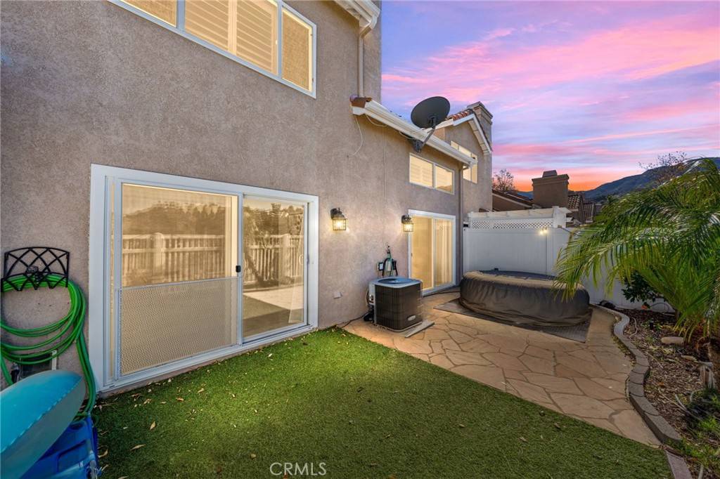 Corona, CA 92882,1550 Elegante CT