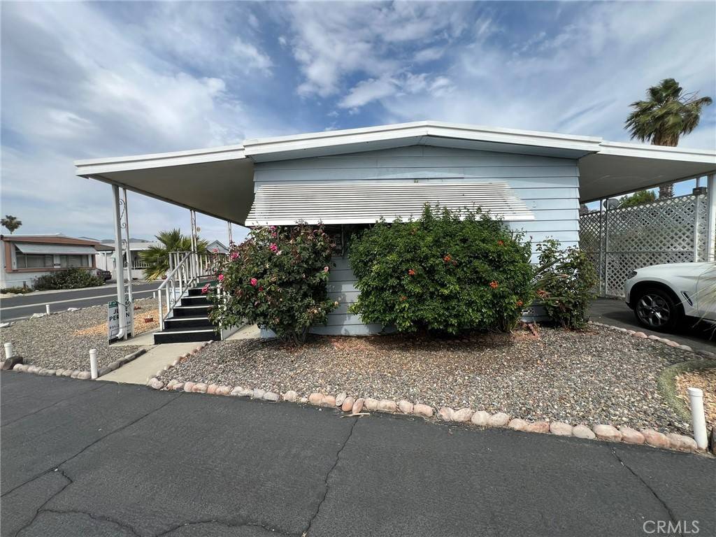 Hemet, CA 92543,332 N Lyon AVE #122