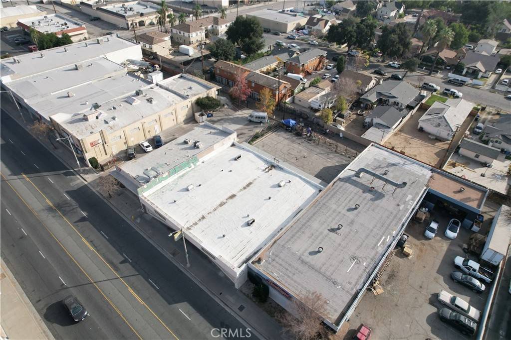San Bernardino, CA 92405,457 W Highland AVE