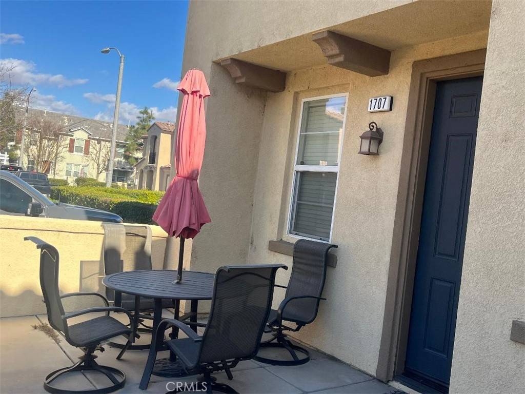 Lake Elsinore, CA 92530,1800 E Lakeshore DR #1707