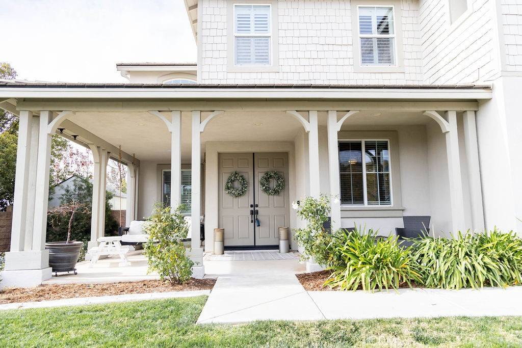 Yucaipa, CA 92399,33724 Old Trail DR
