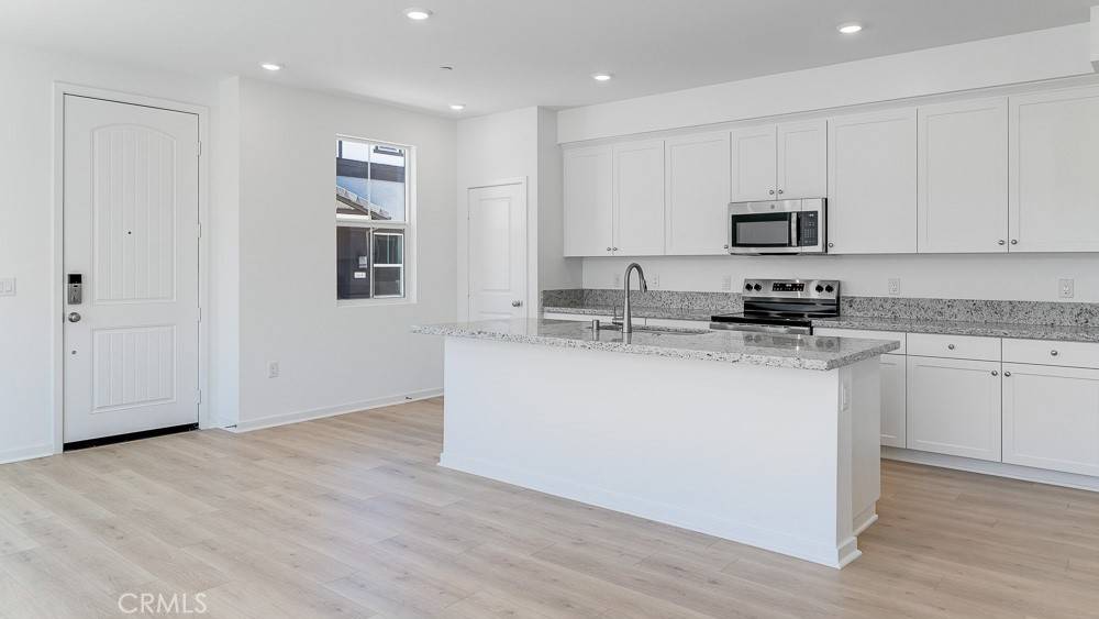 French Valley, CA 92596,34453 Ciruela AVE