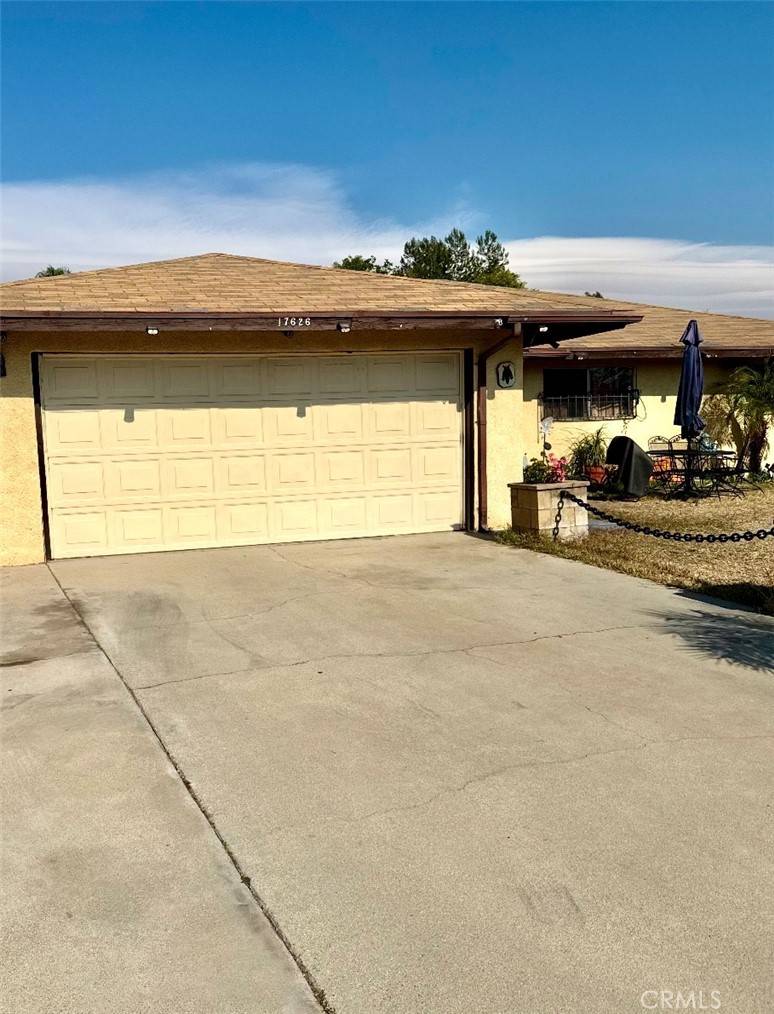 Fontana, CA 92335,17626 Orange CT