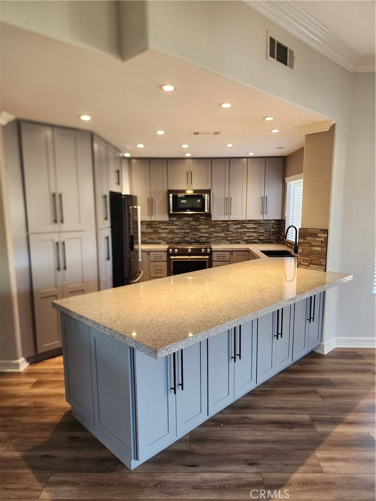 Banning, CA 92220,798 TWIN HILLS DR