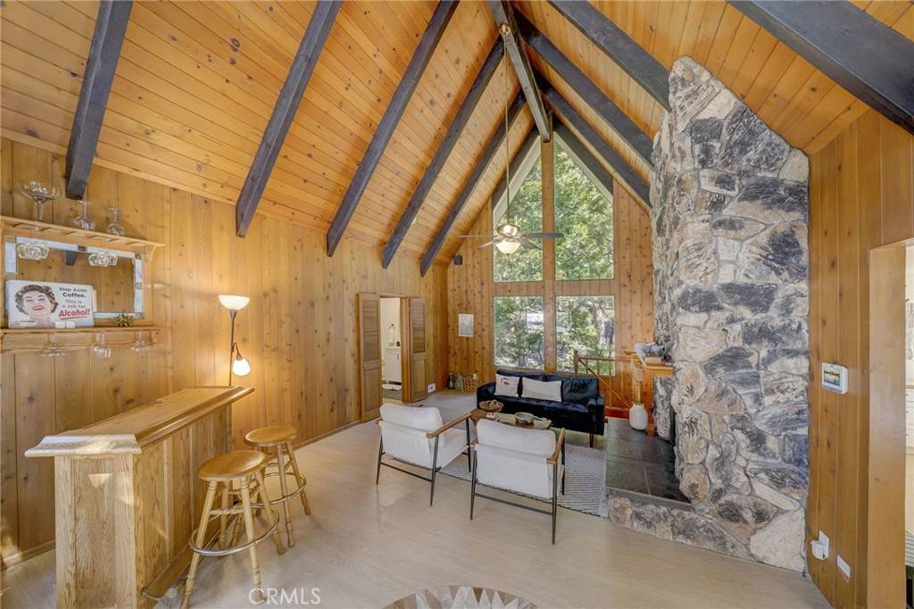 Lake Arrowhead, CA 92317,341 Birchwood DR