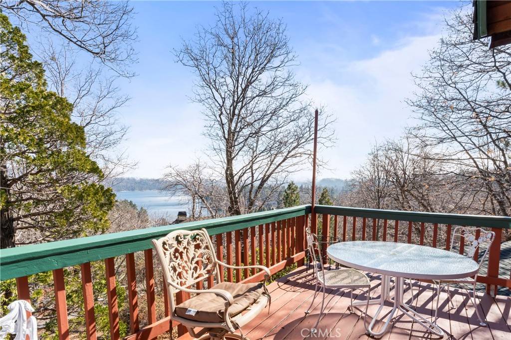 Lake Arrowhead, CA 92352,27463 Alpen DR