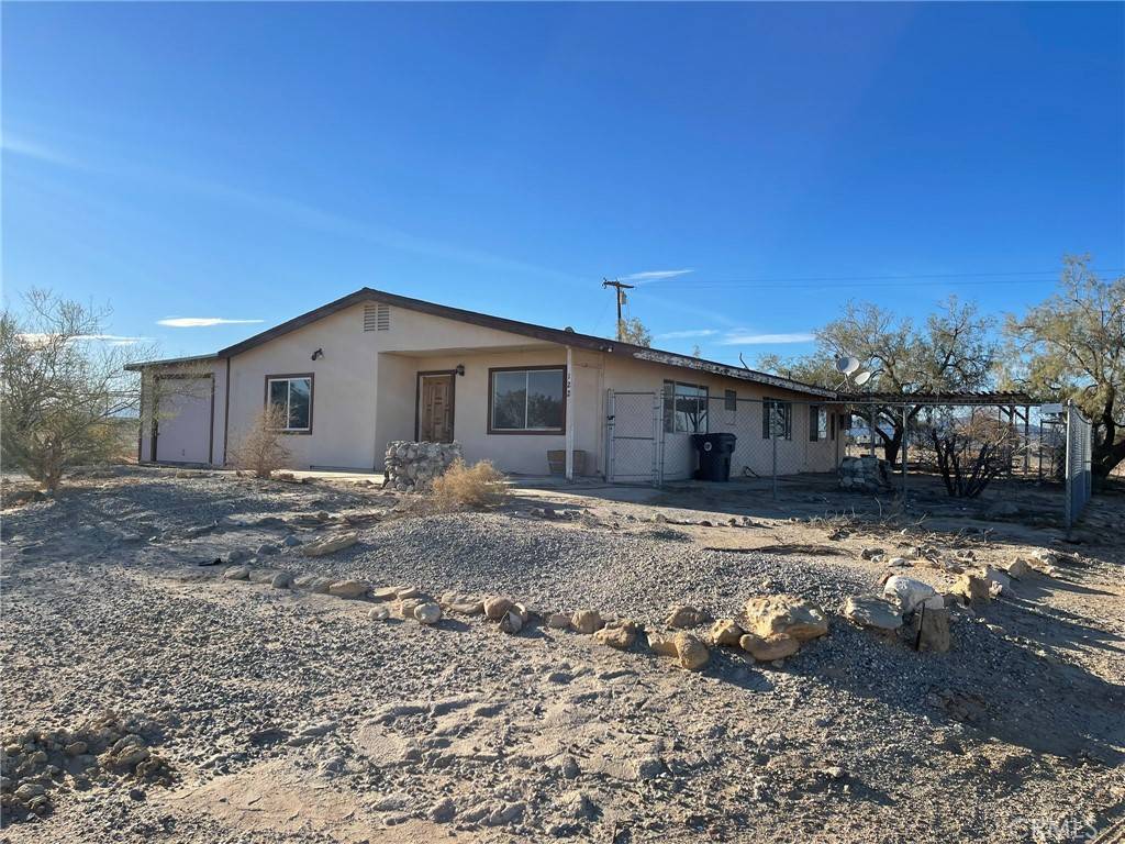 Thermal, CA 92274,1220 Barbara AVE