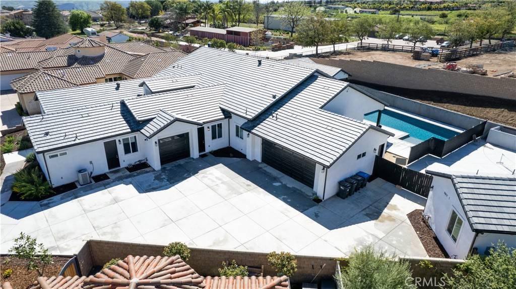 Corona, CA 92881,1204 Arbenz CIR