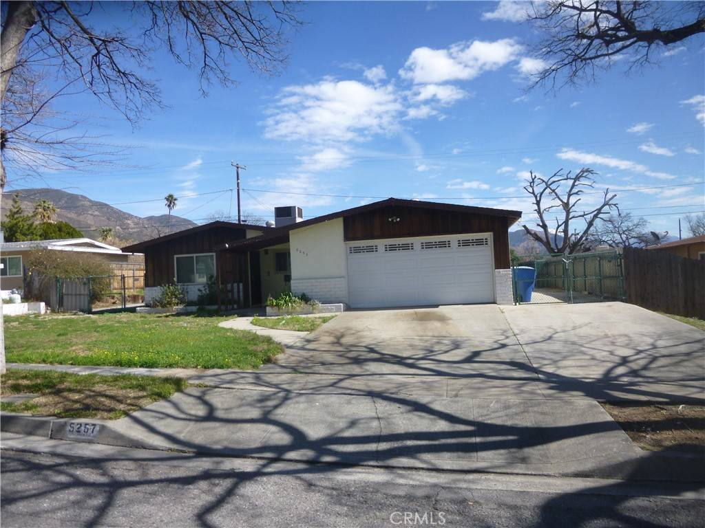 San Bernardino, CA 92407,5257 CARLTON ST