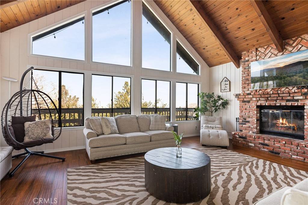 Lake Arrowhead, CA 92352,1243 Klondike DR