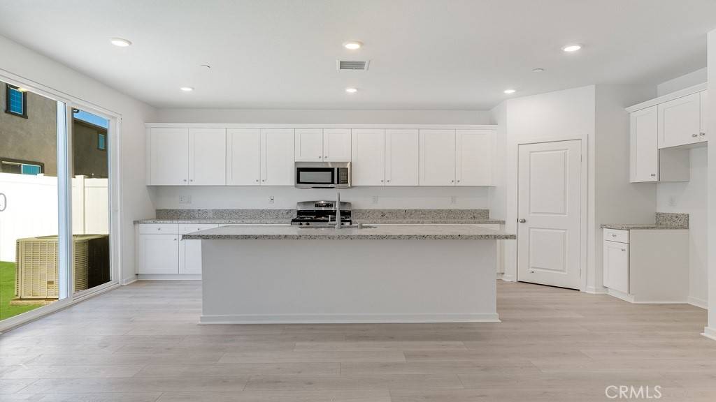 Winchester, CA 92596,32636 Crystal Cove CT
