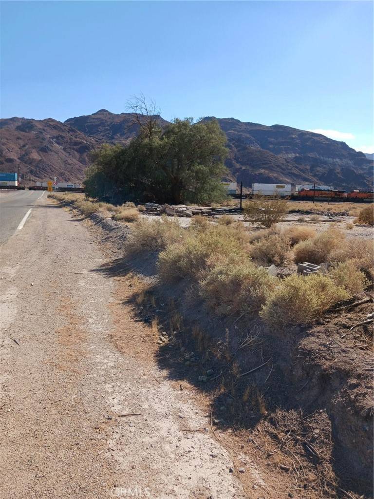 Newberry Springs, CA 92365,0 Mountain View RD