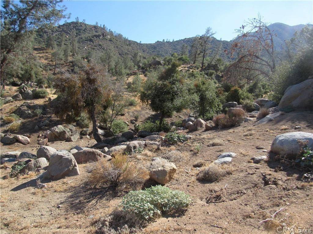 Kernville, CA 93238,0 054-145-01-00-2