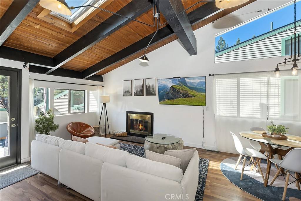Big Bear Lake, CA 92315,42533 Moonridge RD