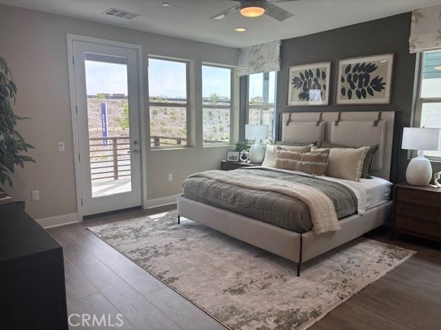 Valencia, CA 91381,27339 Creekwood LN