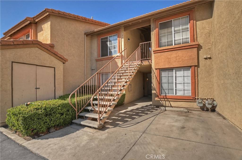 Mentone, CA 92359,1365 Crafton AVE #1068