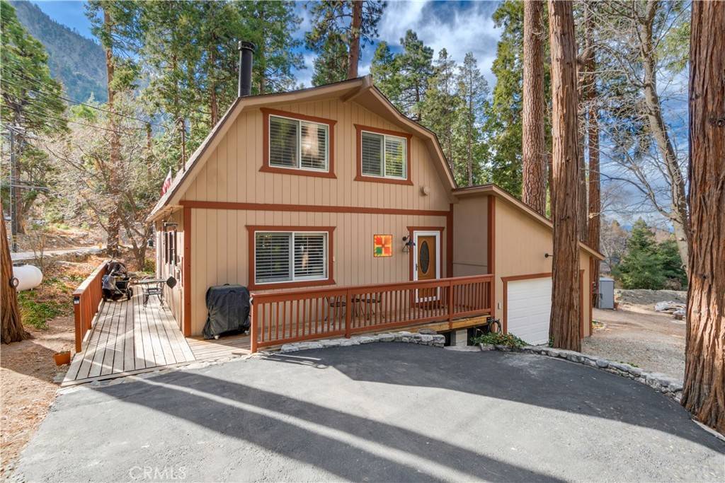 Forest Falls, CA 92339,40300 Valley Of The Falls DR