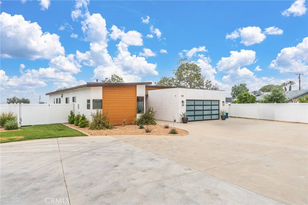 Calimesa, CA 92320,1248 Holly LN