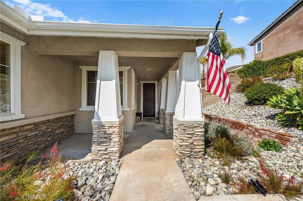 Highland, CA 92346,6822 Van Leuven LN