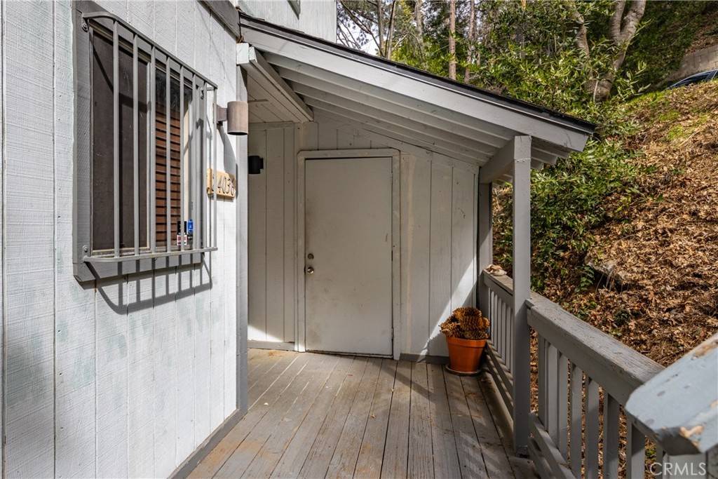 Crestline, CA 92325,24036 Lakeview DR