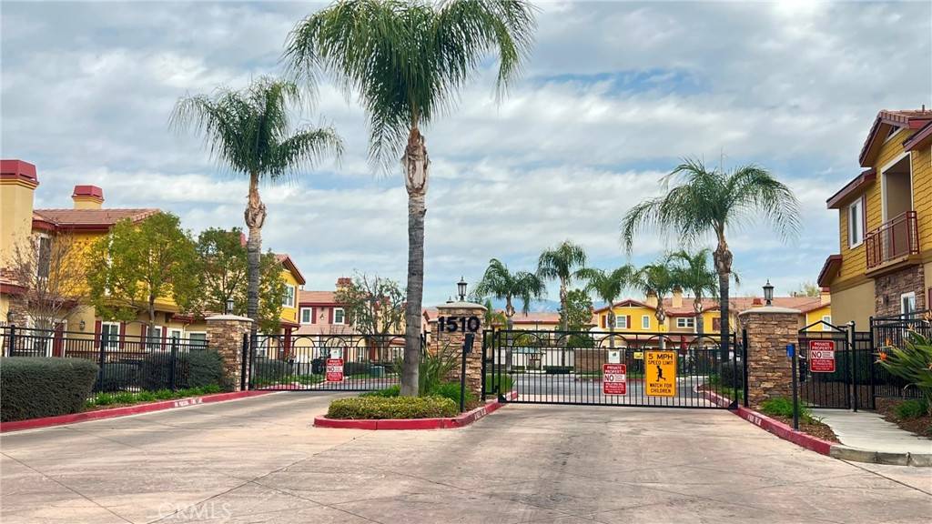 Redlands, CA 92373,1510 Orange AVE #505